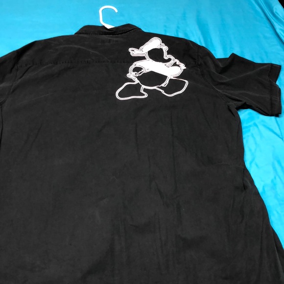 Iceberg short sleeve Daffy Duck button up - Picture 4 of 4